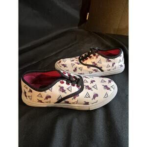Harry Potter Shoes Size 7 Woman's Limited Addition Warner Bro